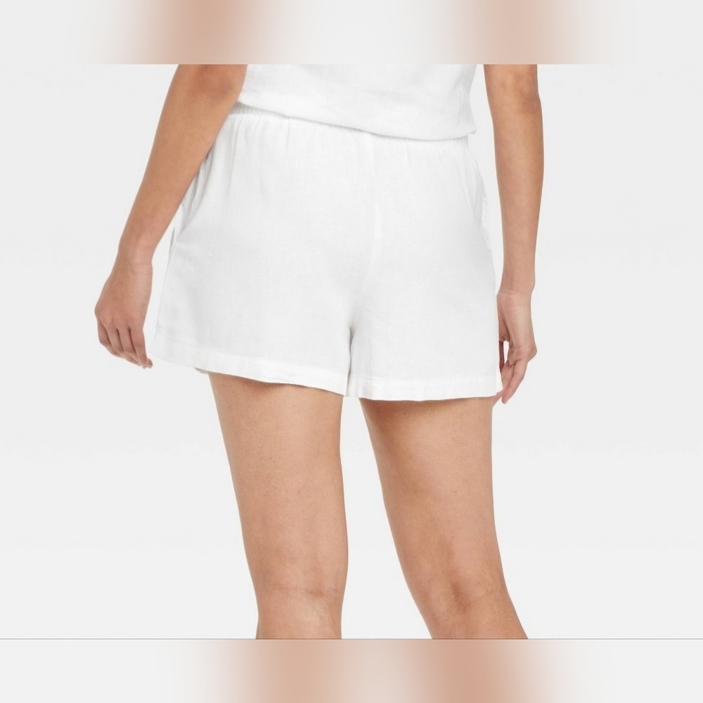 a new day Women's White Linen Blend Shorts - Picture 2 of 8